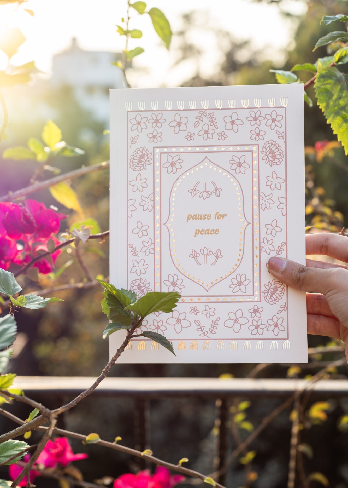 pause for peace: a guided anti-worry journal