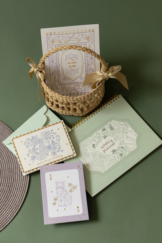 the 'reflect & realign' new year's hamper